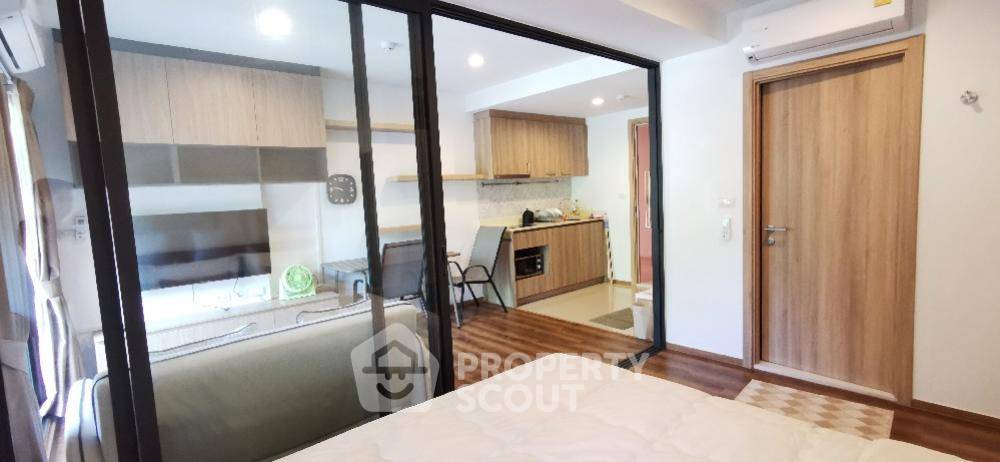 picture 1-BR Condo at La Habana Hua Hin close to Vana Nava Water Jungle (ID 1427634) - 11/22
