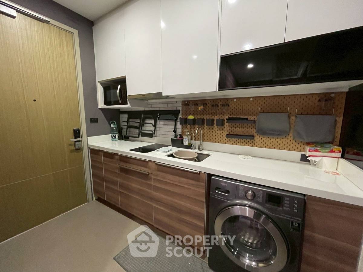 picture 1-BR Condo at Ashton Silom near BTS Chong Nonsi (ID 750511) - 8/20