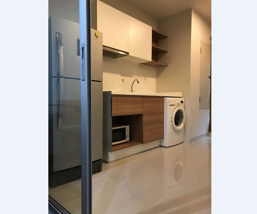 picture Call : 065-525-6967 Condo Centric Tiwanon Station 35 sq.m 1Bed 10 floor Facing North Corner Unit, Fully furnished - 4/10