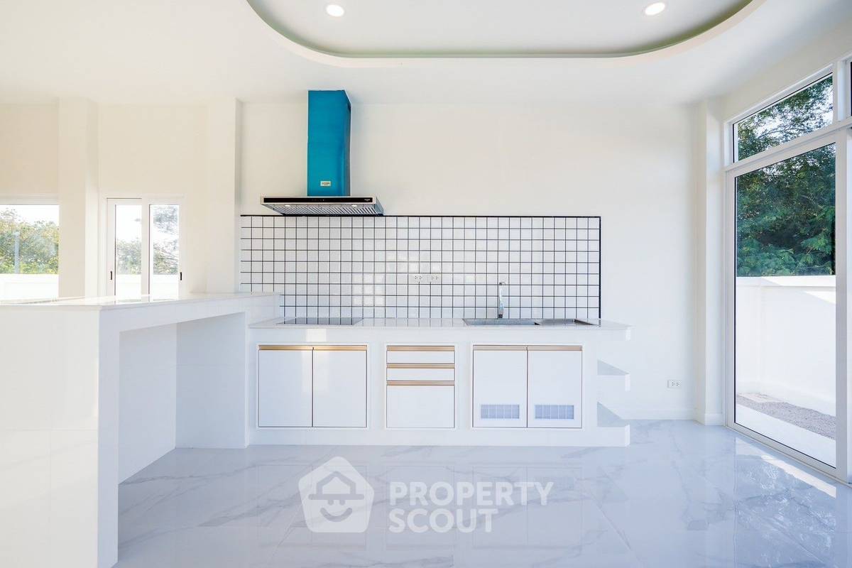 รูป วิลล่า 4-ห้องนอน ใน หินเหล็กไฟ (ID 2126833) - รูปที่ 6/19