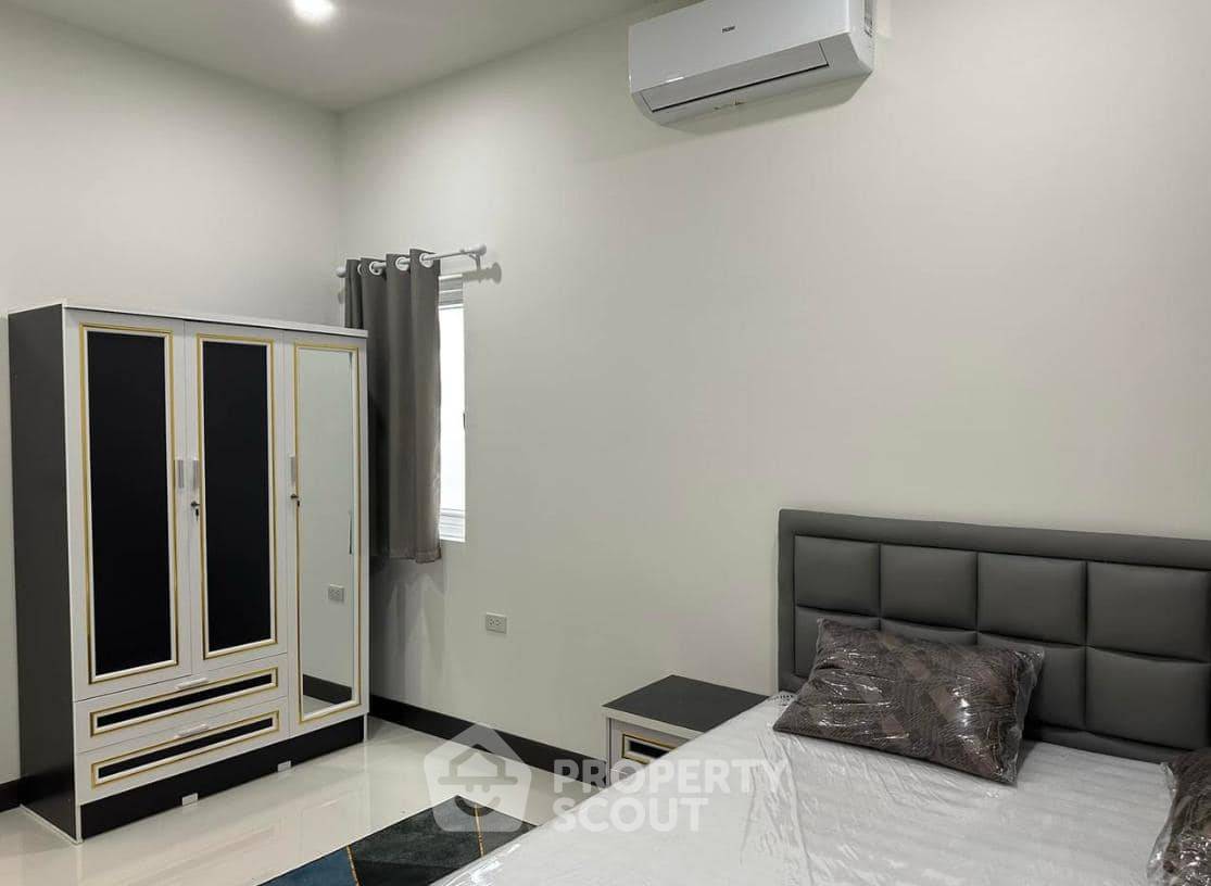 รูป วิลล่า 3-ห้องนอน ใน หินเหล็กไฟ (ID 2066944) - รูปที่ 5/12