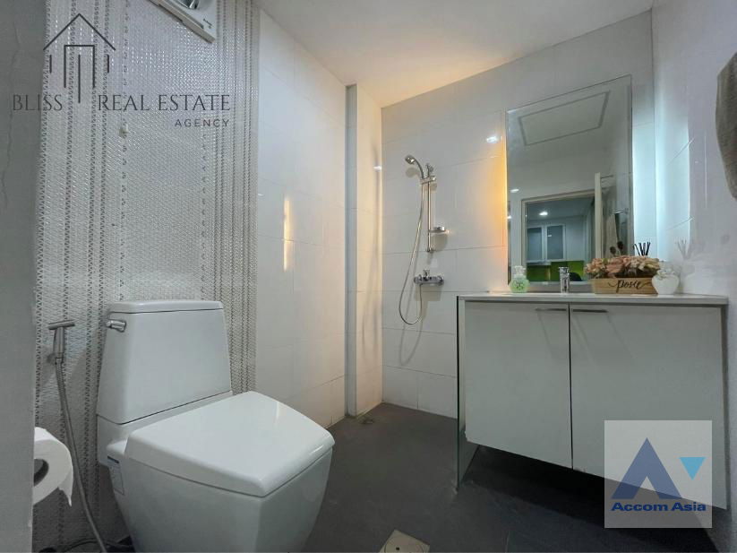 รูป 🔼🔽 AccomA 📩  3 BR Townhouse in Thung Maha Mek (AA37984) - รูปที่ 6/12