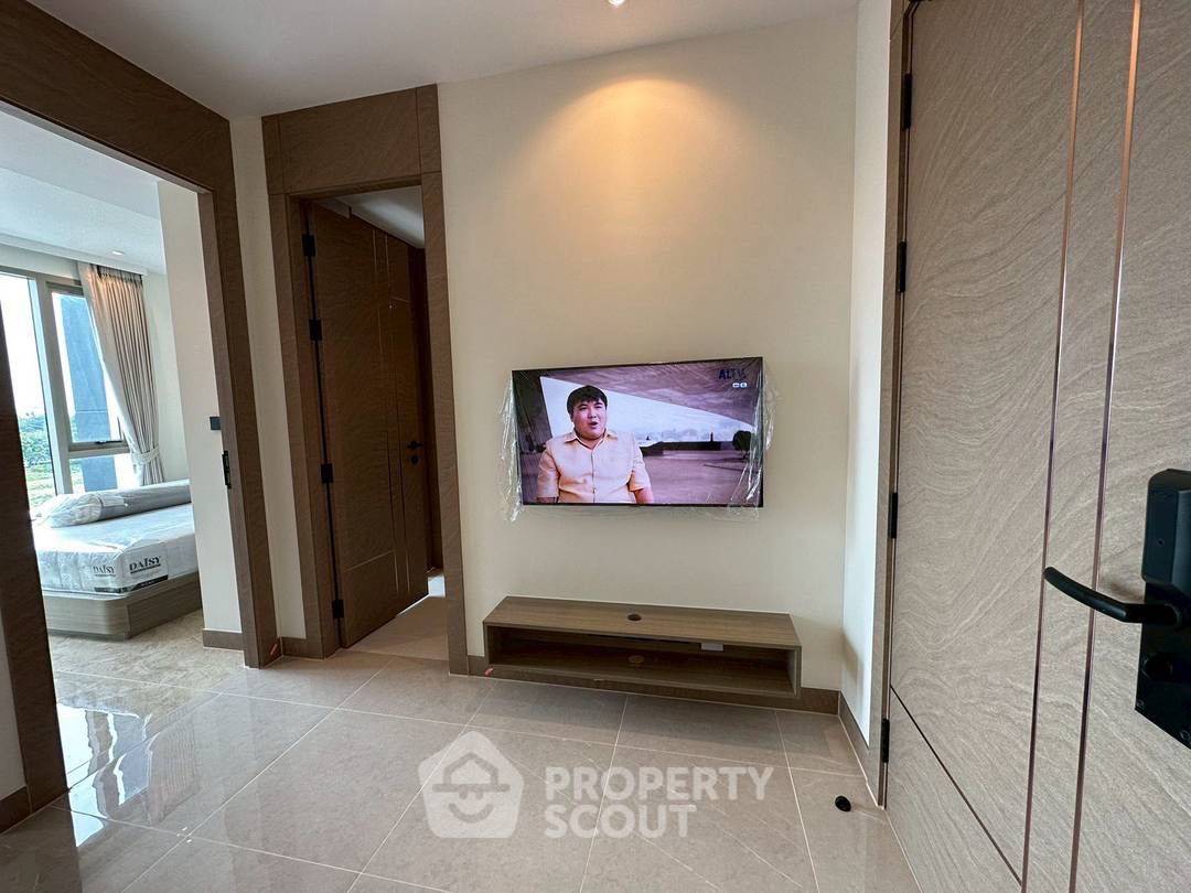 picture 1-BR Condo at The Riviera Ocean Drive close to Jomtien Beach (ID 2260619) - 4/5
