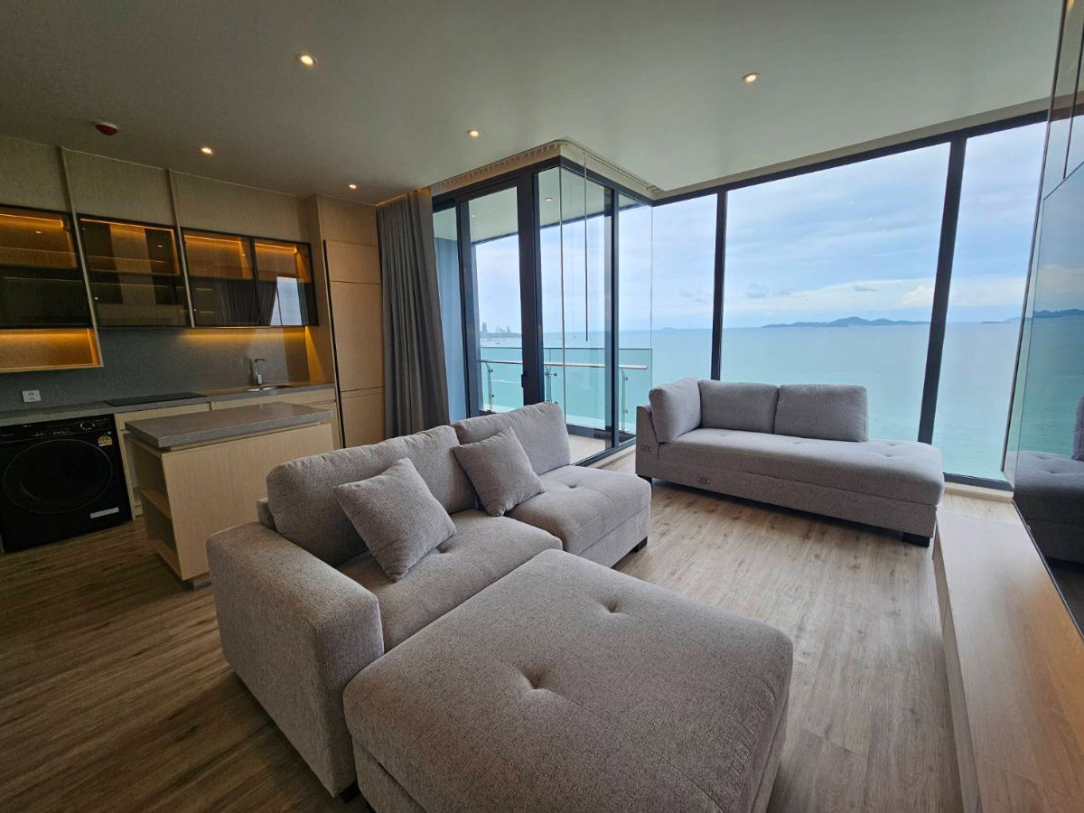 picture For rent: 2-bedroom, 82.65 sq.m. with sea view at Arom Wongamat. - 1/11