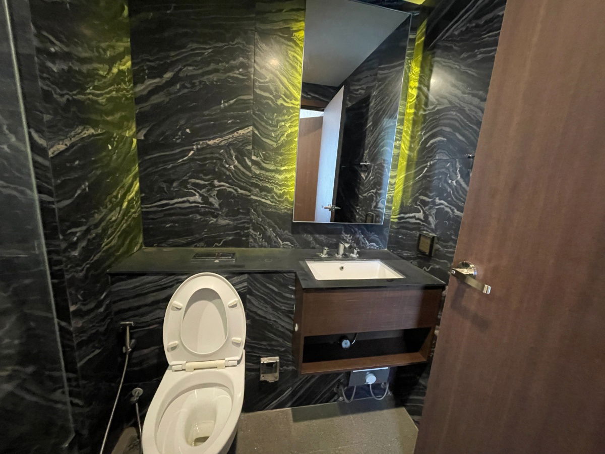 picture Condo for rent Whizdom Inspire Monthly 18,000 thb. - 12/15