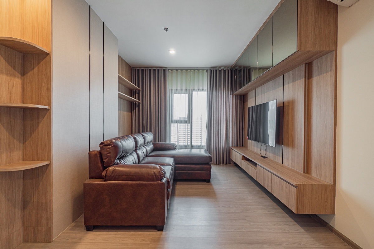 รูป ✅ ✅ The BASE Phetchaburi - Thonglor , 2 ห้องนอน ตกแต่งสวย พร้อมเข้าอยู่ ติดต่อไลน์ @bktasset หรือโทร 095-325-8928 - รูปที่ 2/14