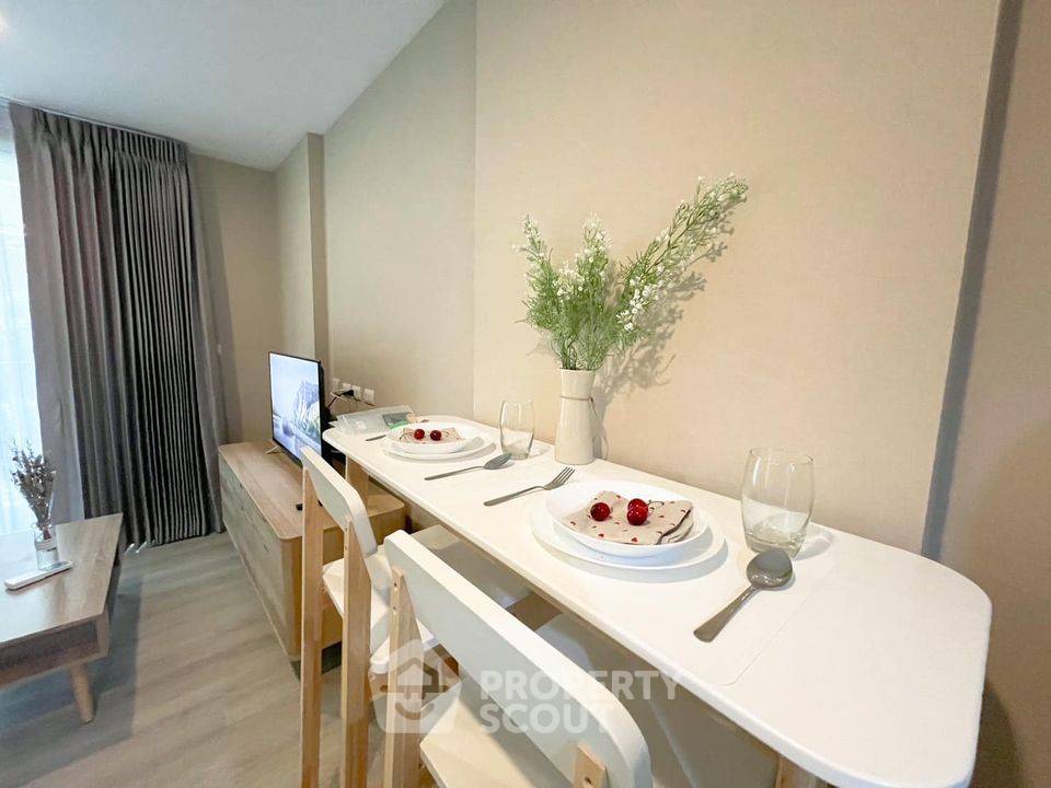 picture 1-BR Condo at Metro Luxe Ratchada near MRT Huai Khwang (ID 998551) - 8/11