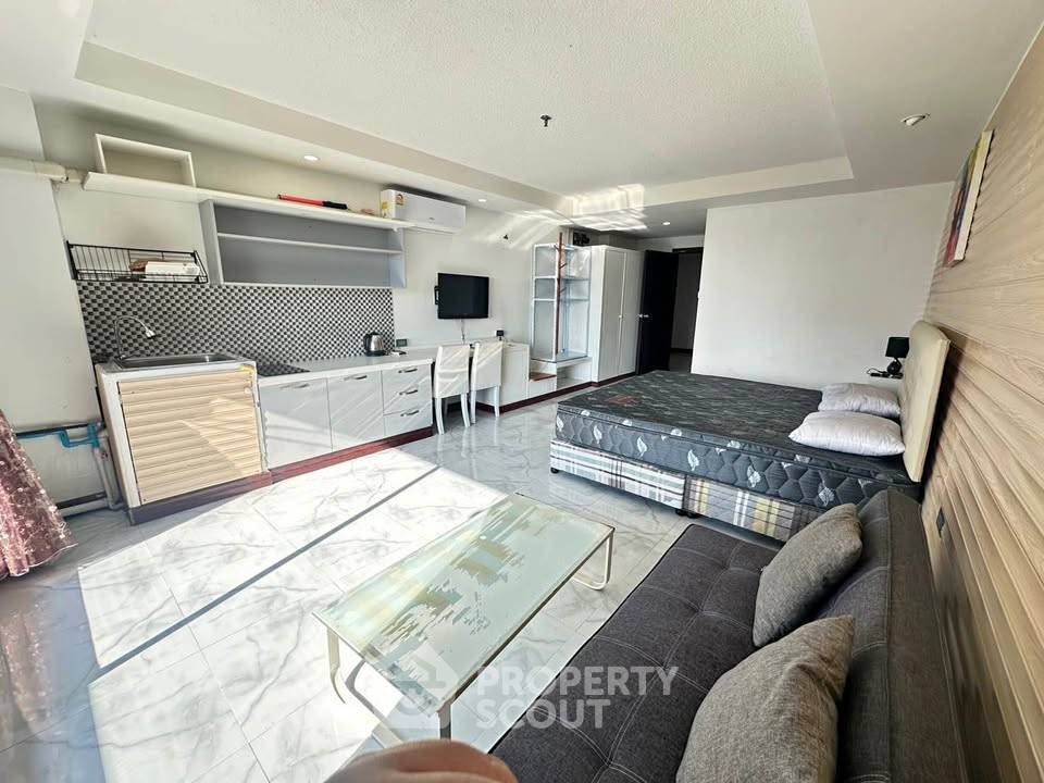 picture Studio Condo at Angket Condominiums close to Pattaya (ID 2262474) - 1/14