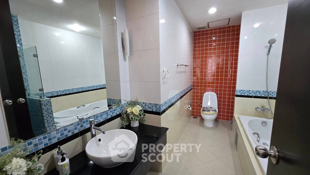 รูป คอนโด 2-ห้องนอน ที่ ซิตี้ สมาร์ท สุขุมวิท18 ใกล้ BTS อโศก (ID 1245999) - รูปที่ 13/14
