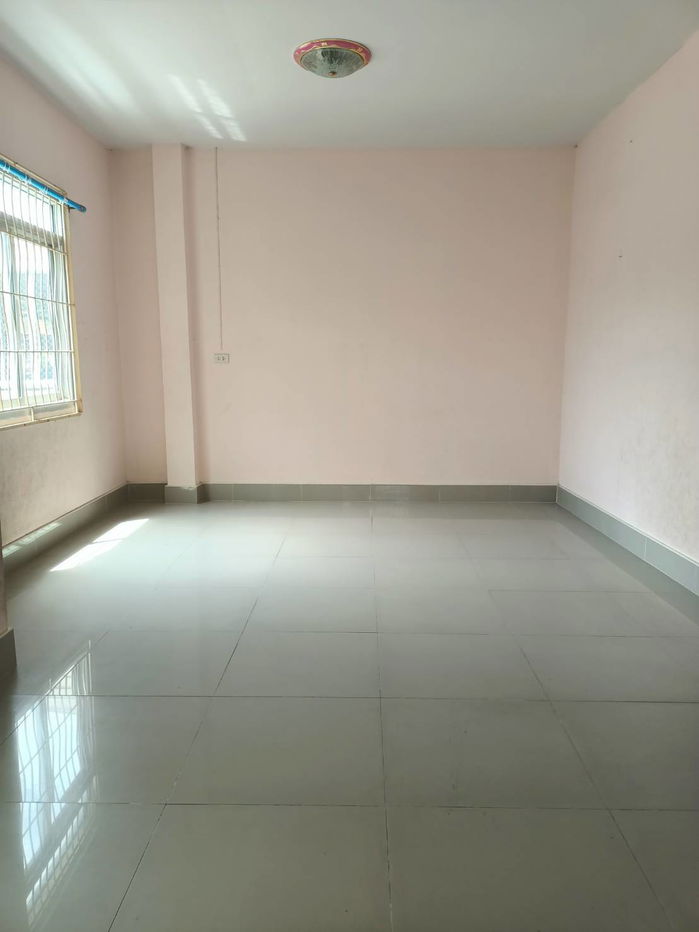 รูป บ้านเดี่ยว เนื้อที่ทั้งหมด 288 ตารางเมตร 359/19 ตำบลบ้านพรุ อำเภอหาดใหญ่ สงขลา ราคา 3,245,000 บาท - รูปที่ 9/12