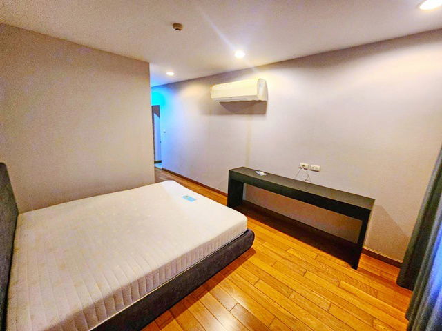 picture The Cheapest Penthouse Condo 2bed for rent The Rise Sukhumvit39 101sq.m. Thonglor13 BTS PhromPhong - 5/8