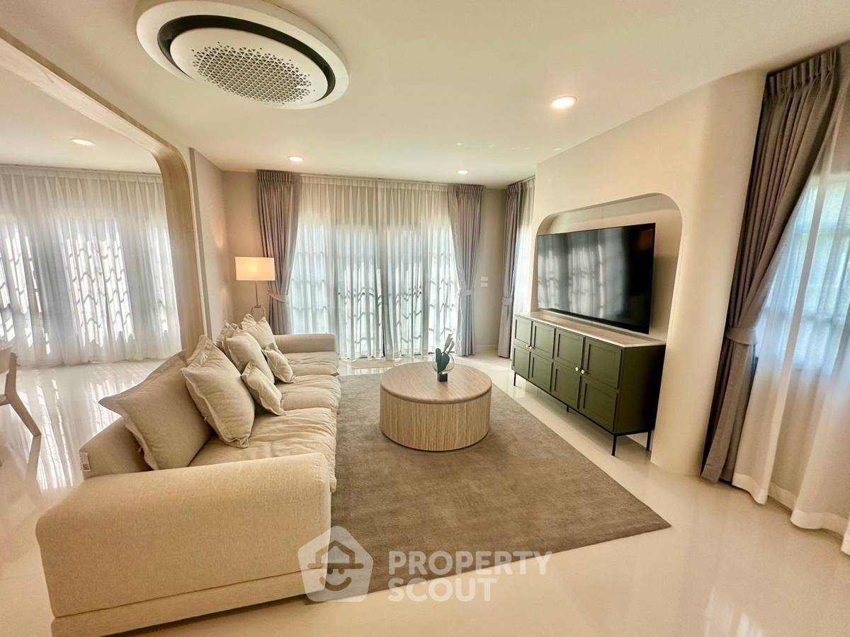 picture 4-BR House at Centro Bangna in Bang Kaeo (ID 2264056) - 3/18