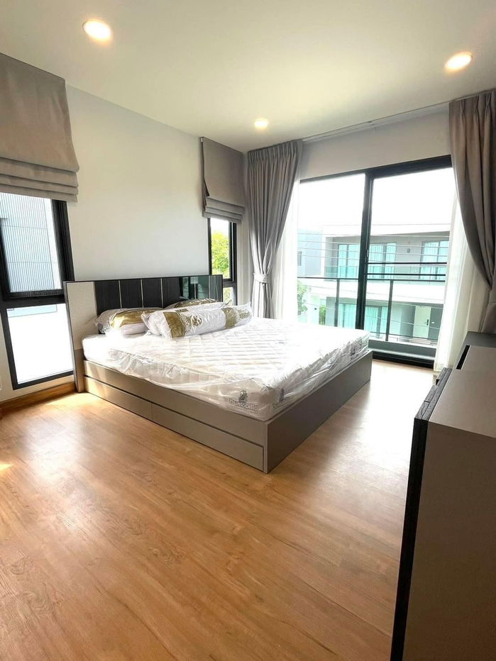 picture For rent: Centro Bangna, a detached house with a modern design. Fulfill every family moment. Line ID: @951qfbfi - 8/11
