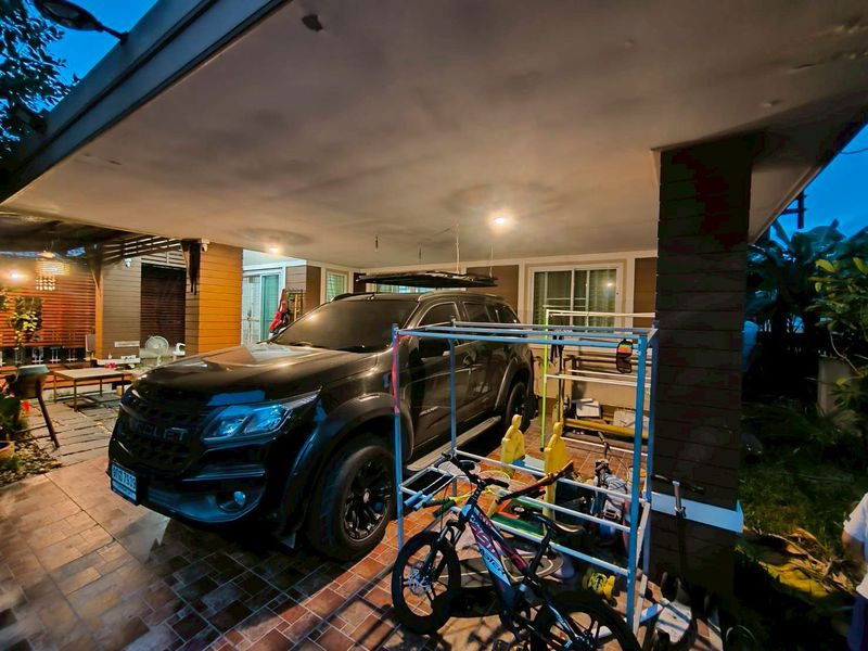 รูป ขายบ้านเดี่ยวมือสอง โครงการบ้าน เดอะบลิส บึง ศรีราชา ชลบุรี  - รูปที่ 16/17