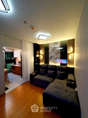 ขายคอนโด : คอนโด 1-ห้องนอน ที่ ฟิวส์ จันทร์-สาทร ใกล้ ถนนจันทน์ (ID 2025117)