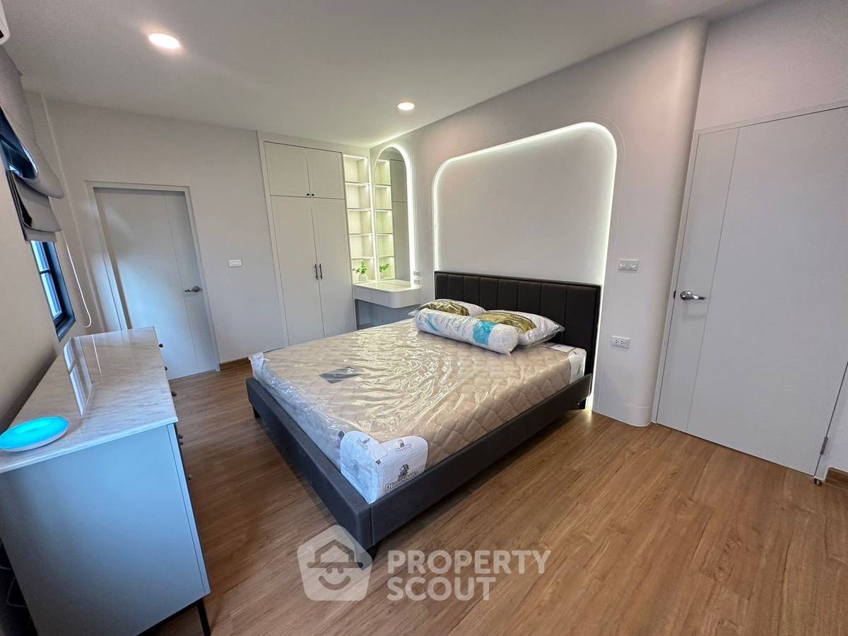 picture 4-BR House at Centro Bangna in Bang Kaeo (ID 2264056) - 13/18