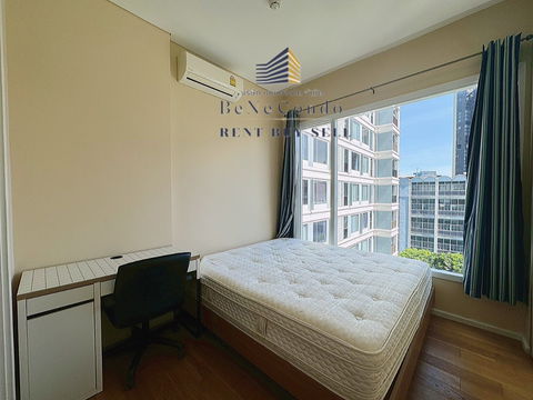 *** Condo for rent : The Saint Residences ***
