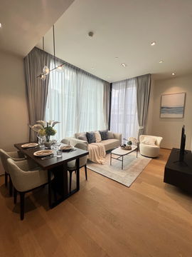 Luxury Living 🏙️ 28 Chidlom | 2BR 74 sq.m. | Fully Furnished | Prime Location