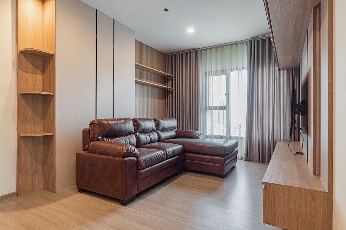 รูป ✅ ✅ The BASE Phetchaburi - Thonglor , 2 ห้องนอน ตกแต่งสวย พร้อมเข้าอยู่ ติดต่อไลน์ @bktasset หรือโทร 095-325-8928 - รูปที่ 3/14