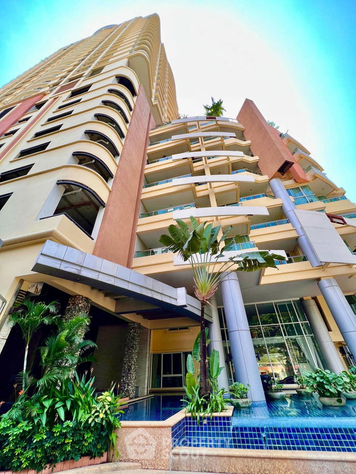 picture 1-BR Condo at Sukhumvit City Resort Condominium near BTS Nana (ID 1275046) - 4/12