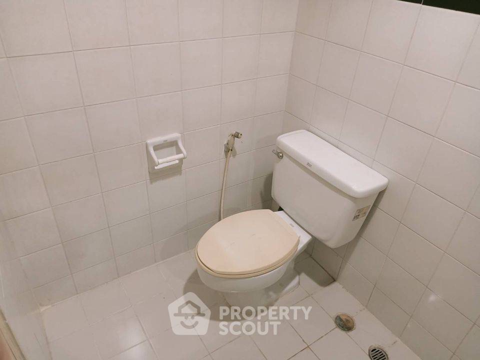 picture 2-BR Condo at The Waterford Park Sukhumvit 53 Condominium near BTS Thong Lor (ID 1084714) - 18/19