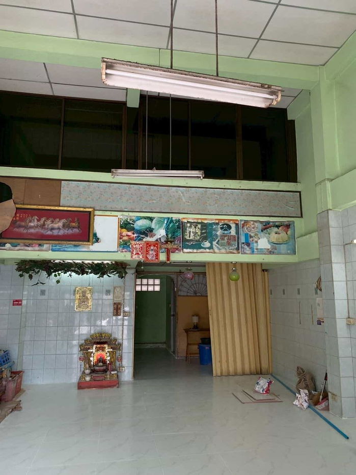 รูป ขายตึก 4 ชั้นครึ่ง ติดถนนซอยโรงเรียนอัสสัมชัญธนบุรี ทำเลดีมาก เหมาะค้าขาย ทำโฮสเทล ห้องพัก คลินิก - รูปที่ 4/5