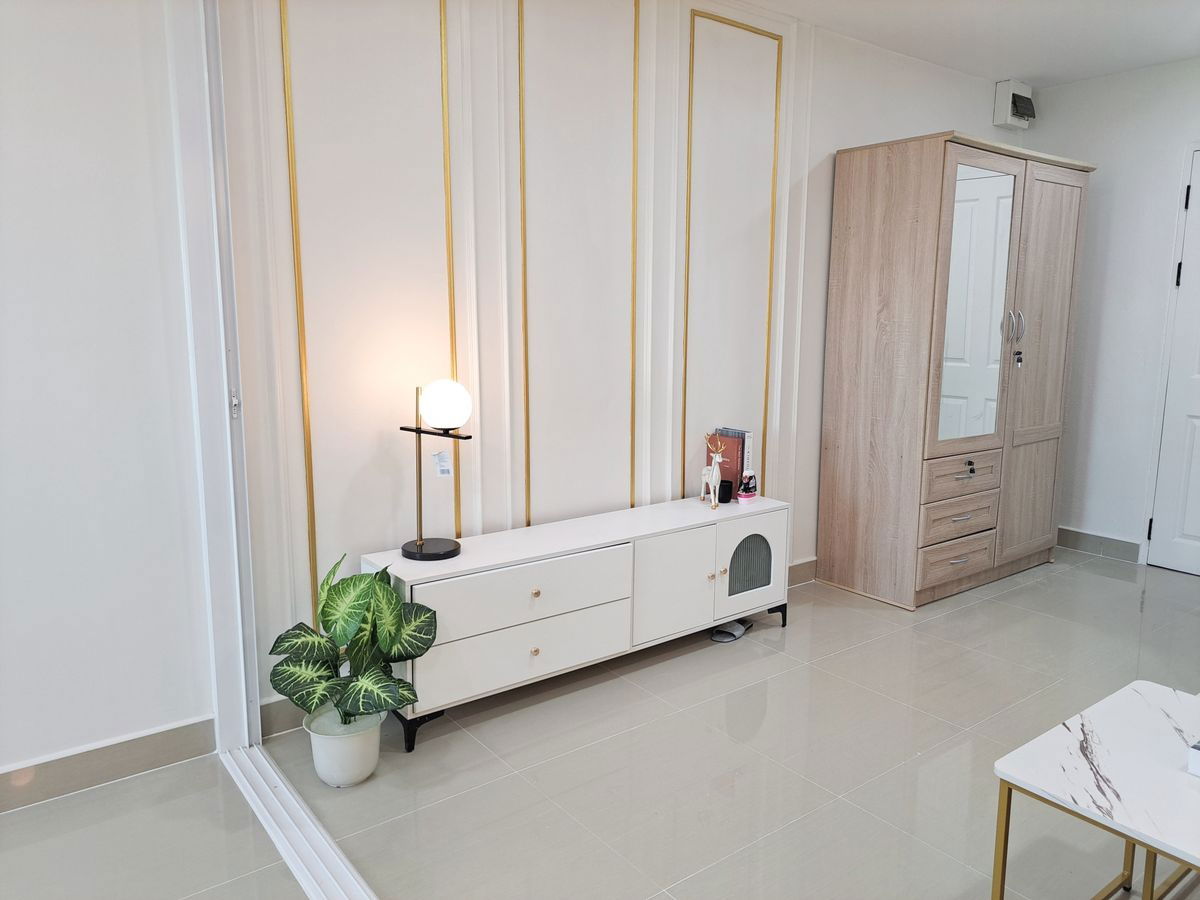 picture S406 [For Sale] Regent Home 1 📍 MRT Lak Song and BTS Saphan Mai 💰 Selling price only 1.19 million baht. - 4/10