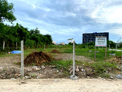 ที่ดิน เทสโก้โลตัส ศรีนครินทร์ : เจ้าของลงขาย! ที่ดินสวย 200 ตรว. ใกล้สถานีรถไฟฟ้าสายสีเหลือง ซอยศรีด่าน 21 ถ. ศรีนครินทร์ 