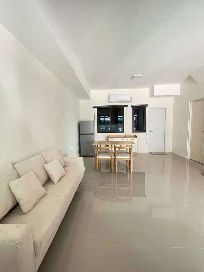รูป 🏡✨ ให้เช่าทาวน์โฮมใหม่ Pleno พหลโยธิน 54/1 ✨🏡
💰 เพียง 20,000 บาท/เดือน
📌 เลี้ยงแมวได้ 🐱 - รูปที่ 2/9