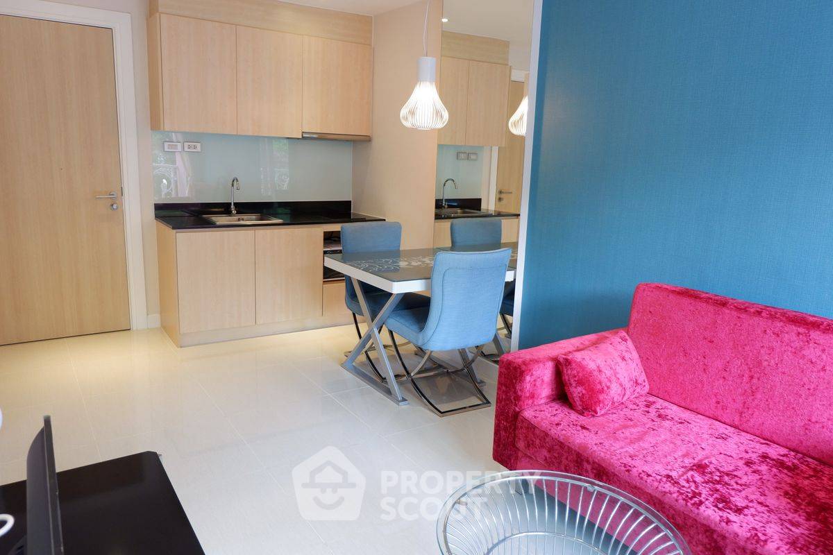picture 1-BR Condo at Grande Caribbean Condo Resort Pattaya close to Pattaya South (ID 2210963) - 3/10