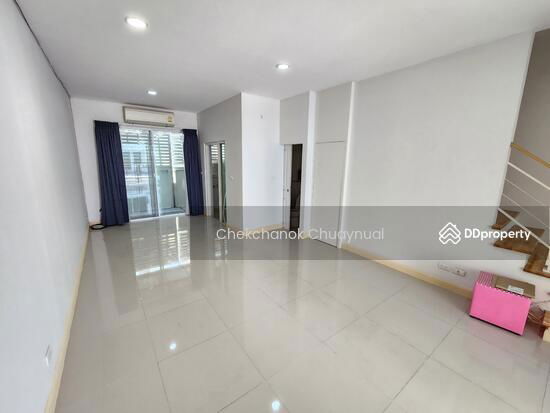 รูป ให้เช่าบ้านกลางเมือง ลาดพร้าว87 20ตรวา. 3ห้องนอน 3น้ำ 2จอด บ้านใหม่มากๆ 28,000/เดือน - รูปที่ 10/54