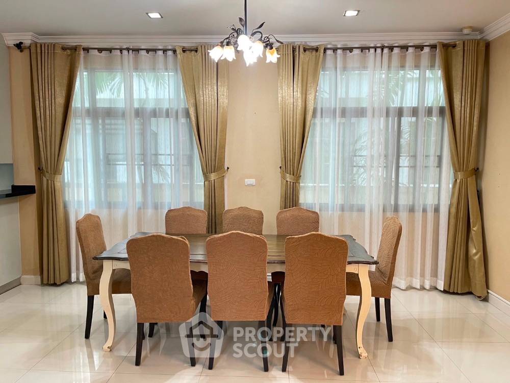 รูป บ้าน 5-ห้องนอน ใน บางรักน้อย (ID 1543686) - รูปที่ 10/37