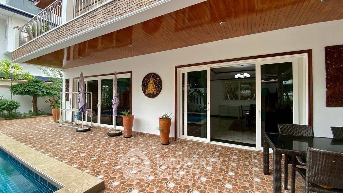 รูป วิลล่า 5-ห้องนอน ใกล้ เมืองพัทยา (ID 2265856) - รูปที่ 9/17