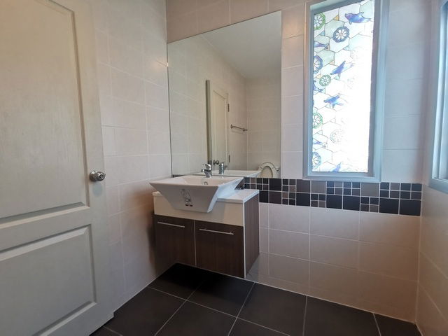 picture FOR RENT  TOWNHOUSE PROPERTY  19000 BAHT per MONTH - 6/8