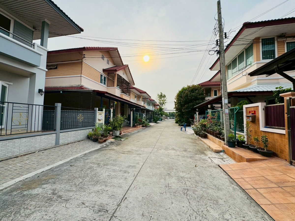picture House, 2-storey detached house, 4 garden balconies, near Mega Bangna, only 13 minutes, ready to move in, - 3/12