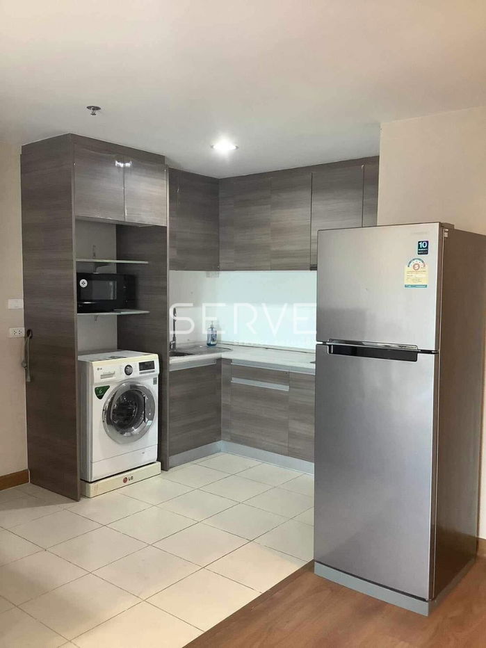 picture 2 Beds with Bathtub Large Room Good Location MRT Phra Ram 9  500 m. and CentralPlaza  @ Belle Grand Rama 9 - 3/9