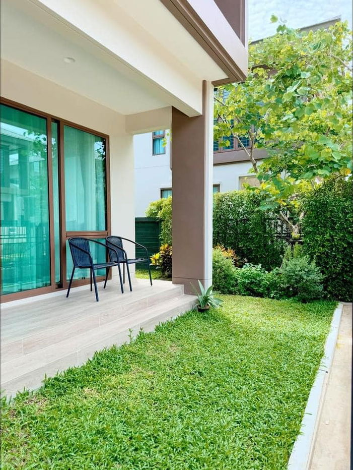 picture For rent: Burasiri Krungthep Kreetha Project. Experience timeless luxury...classic, simple, yet full of taste. Line ID: @951qfbfi - 21/21