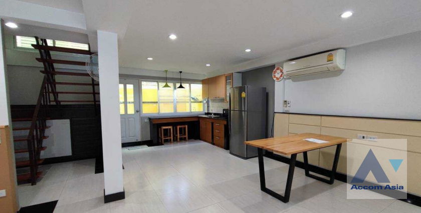 picture 🔼🔽 AccomA 📩  3 BR Townhouse in Klong Tan (AA37727) - 4/15