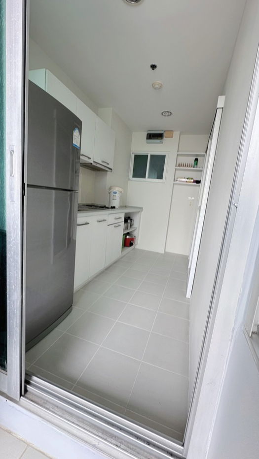 รูป ห้องรีโนเวทใหม่ พร้อมให้เช่า " Life @ รัชดา-สุทธิสาร "  1 ห้องนอน 41 ตร.ม. ใกล้ MRT-สุทธิสาร [251111] - รูปที่ 9/15