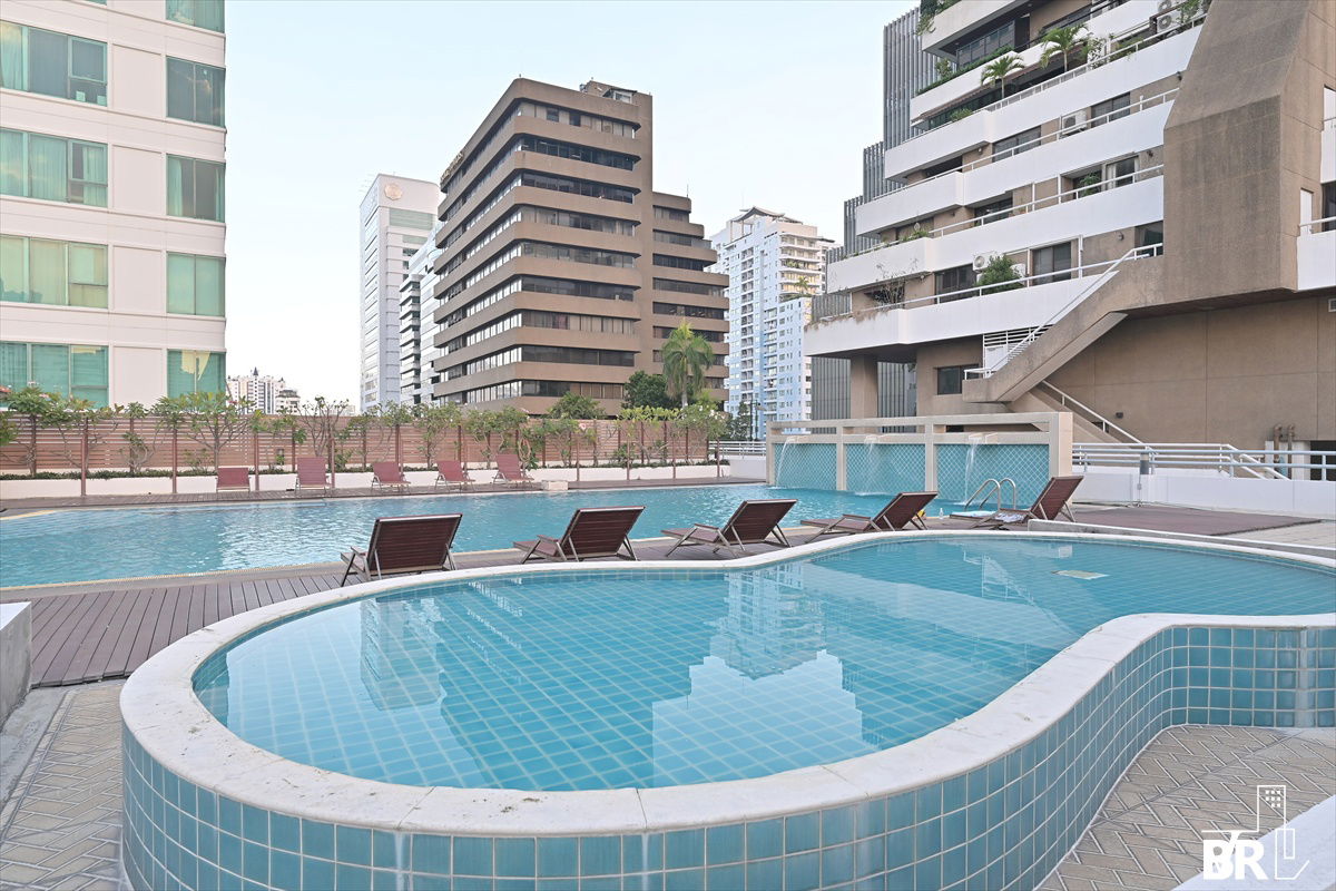 picture Best Price! Sukhumvit Living Town near MRT Phetchaburi - 5/6