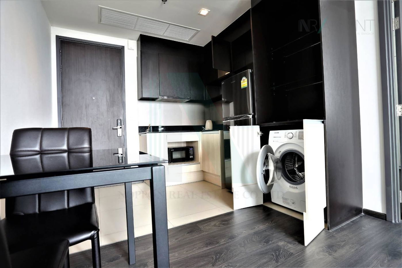 picture 🚩 For Rent Condo EDGE SUKHUMVIT 23 Building 1, Floor 23,1 bed room, Room size 43.00 sqm - 6/8