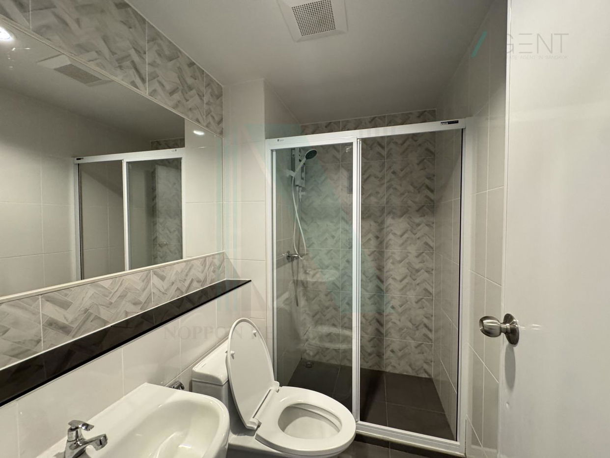 picture For Rent Condo REGENT HOME BANGNA Building D, Floor 4,1 bed room, Room size 28.00 sqm - 6/8