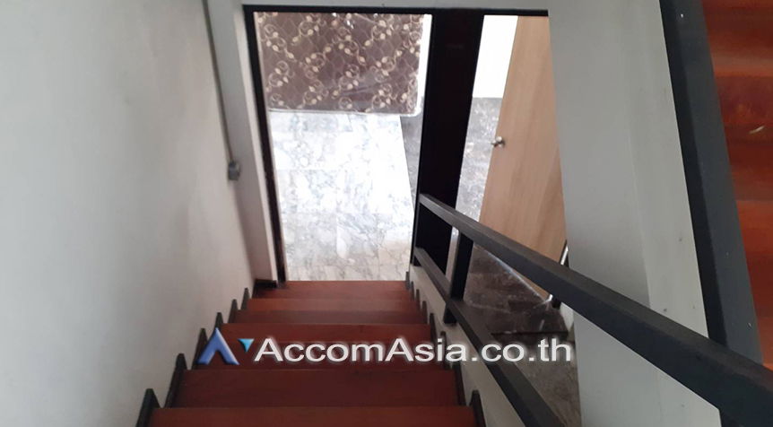 picture 🔼🔽 AccomA 📩 Pet friendly,Home Office 5 BR Townhouse in Khlong Ton Nuea (AA26752) - 5/9