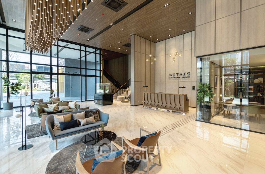 picture 1-BR Condo at Metris Phatthanakan-Ekkamai near ARL Ramkhamhaeng (ID 1270541) - 2/22