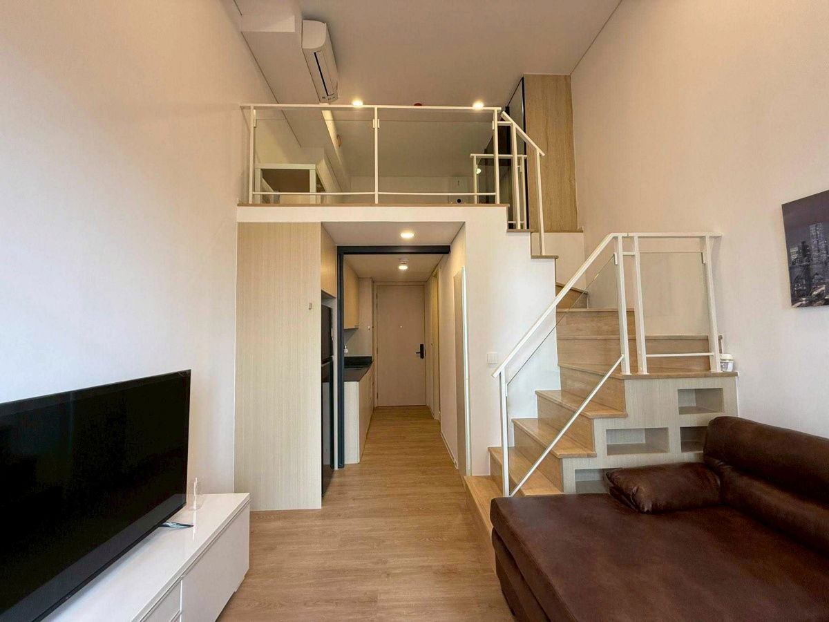 picture CD057 Modern Loft-Style Condo for Rent in Rama 9 – Prime Location with Great City Access Siamese Rama 9 - 2/9