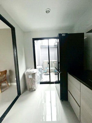 picture FOR RENT NIRVANA DEFINE KRUNGTHEPKREETHA / 3 bedrooms 4 bathrooms / 42 Sqw. 200 Sqm. **60,000** CLOSE TO BRIGHTON COLLEGE BANGKOK - 6/14
