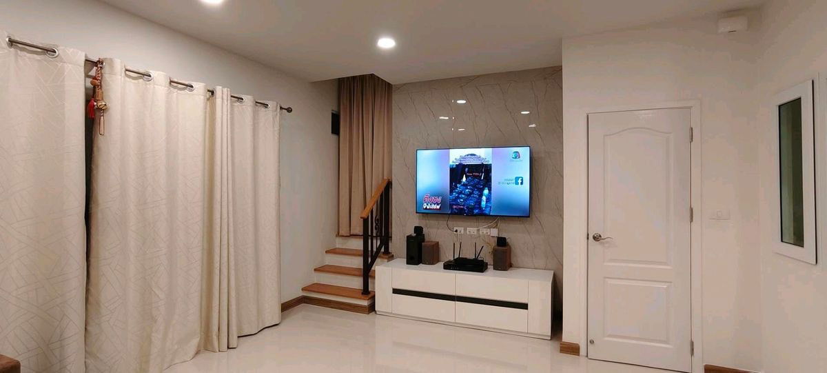 picture Townhouse for rent 🔥 Evercity Srinakarin-Namdaeng 🔥 3 bedrooms, 3 bathrooms, fully furnished and equipped with appliances. - 3/7