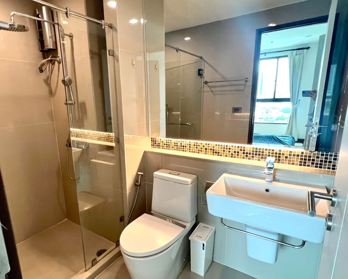 picture Condo for sale: The Rise Residence, 1 bedroom, size 36.11 sq m., 6th floor, selling for 1.9 million baht. - 10/16