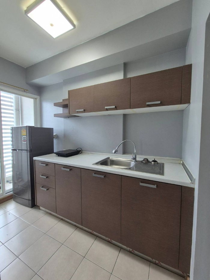 picture Fully furnished room for rent , near ARL and MRT Huamak station - 10/13