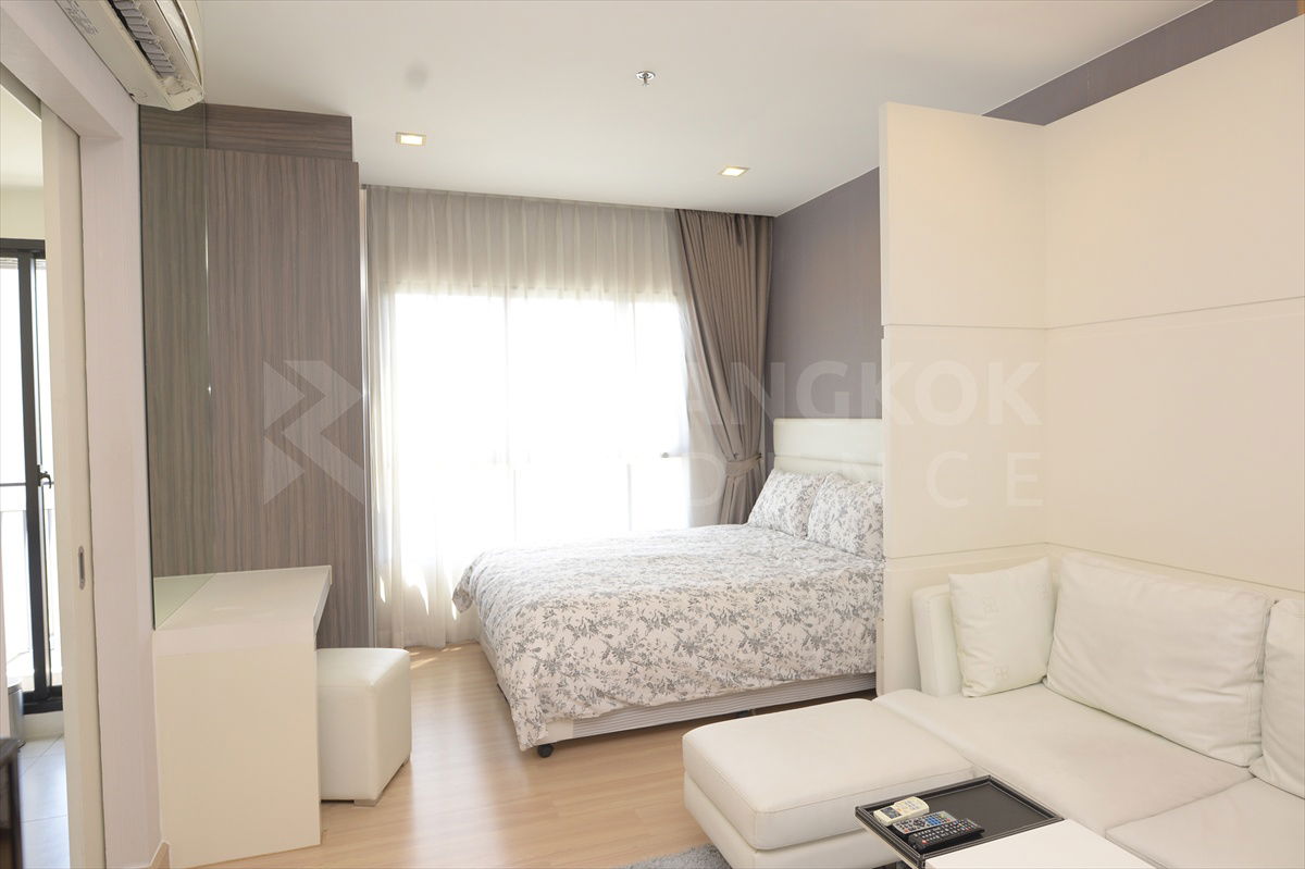 picture Urbano Absolute Sathorn-Taksin,Chao Phraya View Condo,near BTS Krung Thon Buri - 8/16